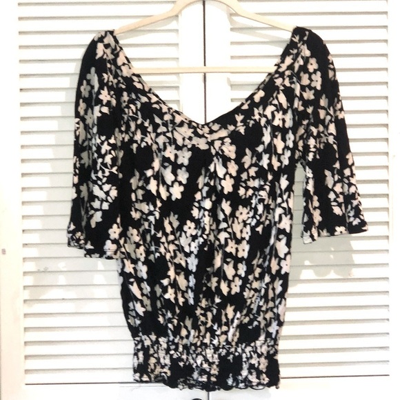 Santiki Blouse black and white floral - Picture 1 of 6